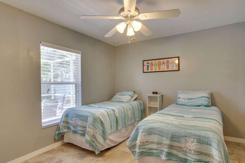 Family-friendly Home 10 Mi to Dtwn Cape Coral - Property Image 22