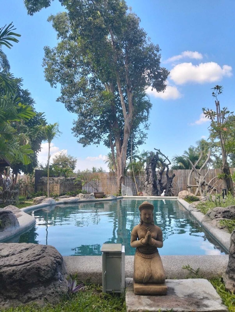 Varaya Resort