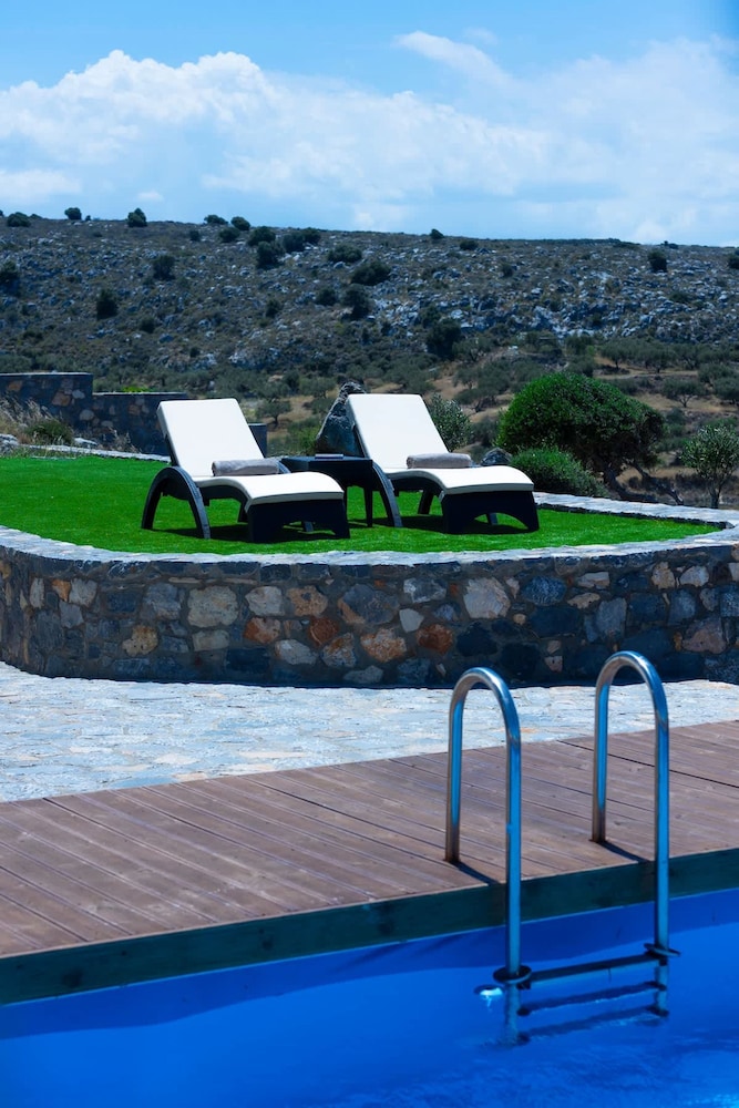 Villa Haria - Lux Villa With Private Pool in Crete
