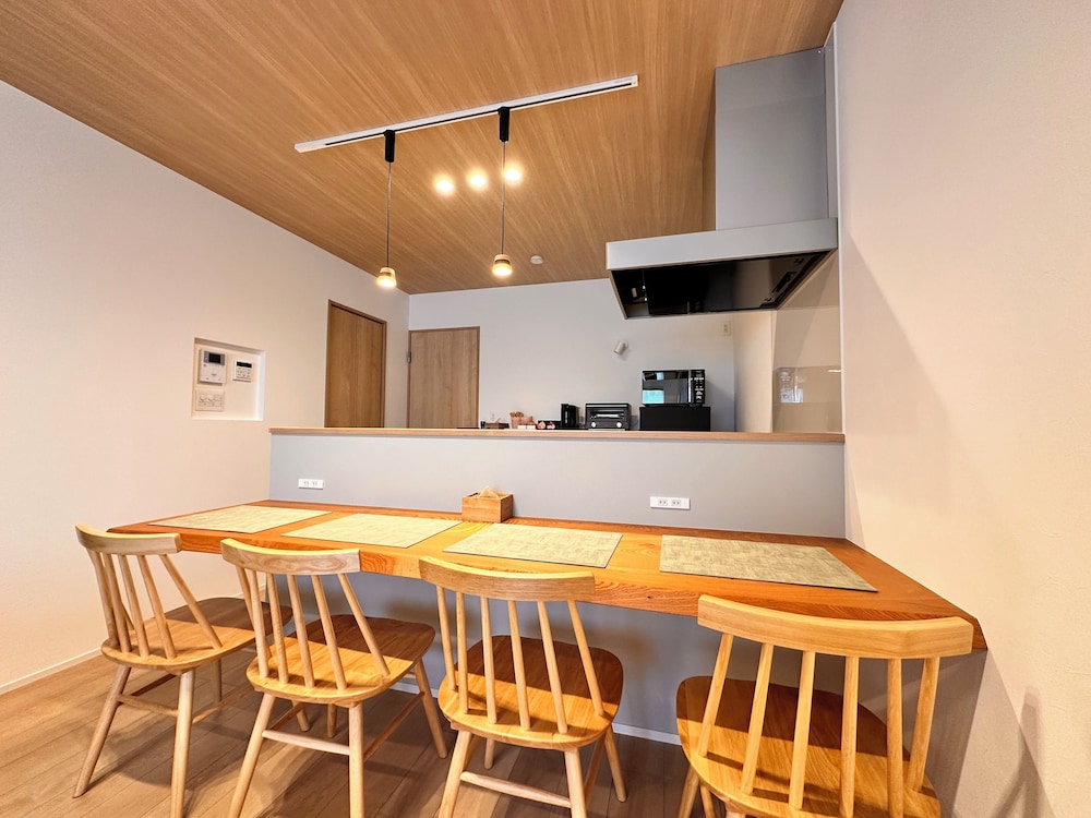 AOI SUITE TAKAYAMA