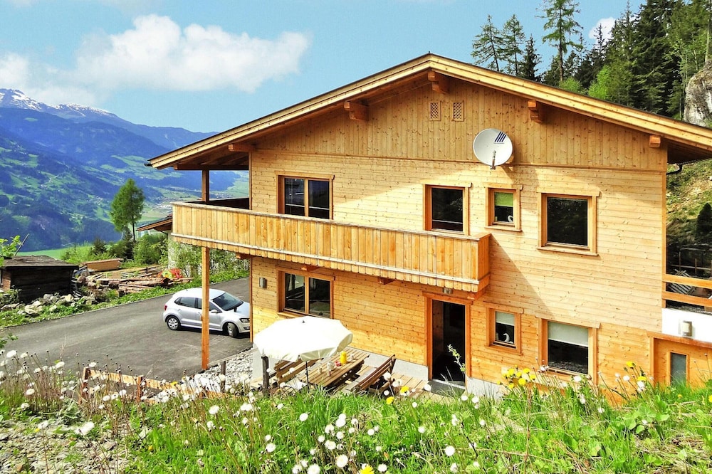 Chalet in Zell am Ziller Near Ski Lifts