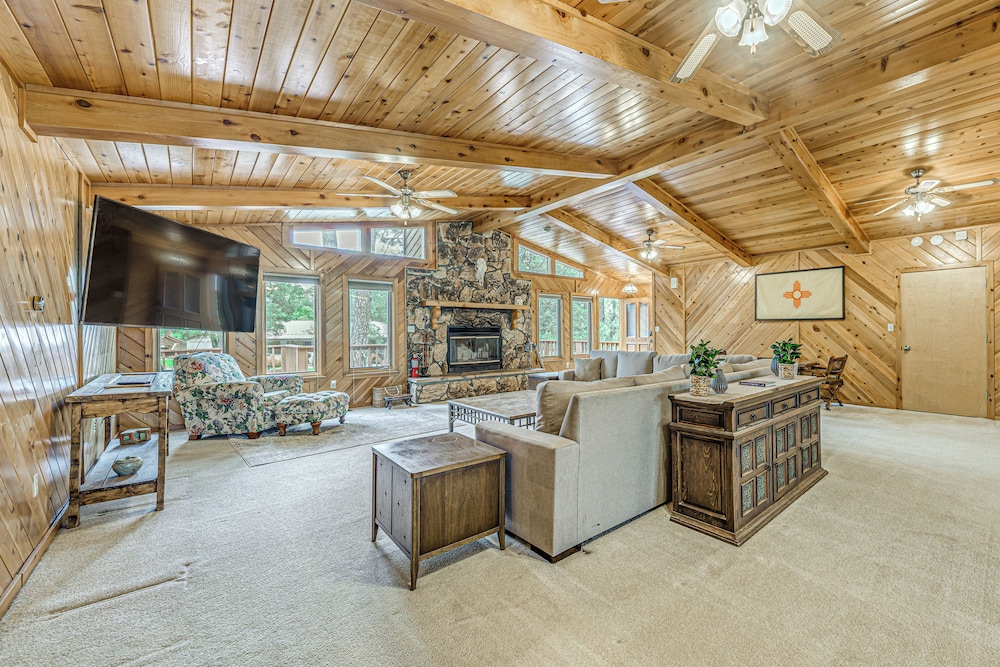 Hot Tub & Deck: Home 1 Mi to Ruidoso River!