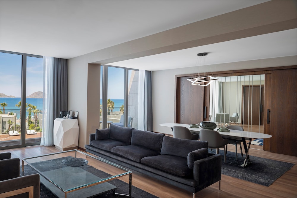 Swissotel Tatil Köyü Bodrum Plajı - Image 13