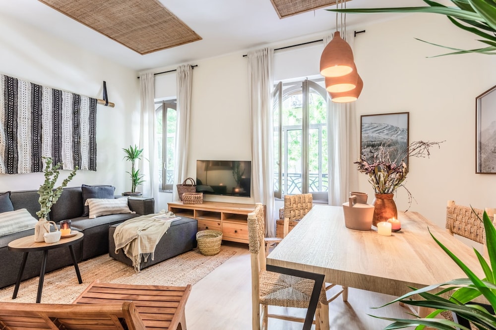 Tazrouk - 2 Bedrooms and Office in Goya
