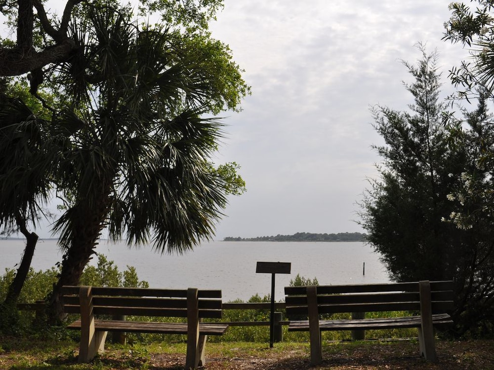 Seahorse Landing