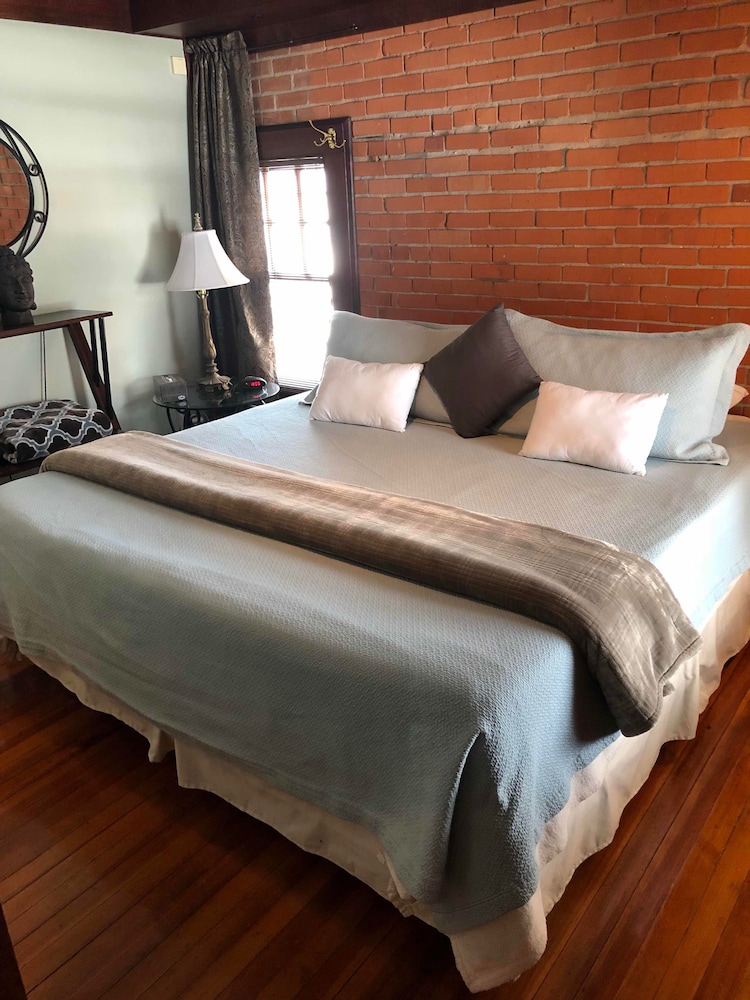 WC Lipe Mansion