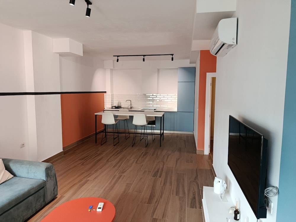 Nolo Rooms and Suites
