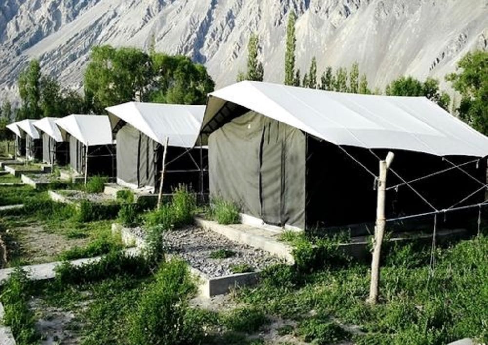TIH Cold Desert Camp