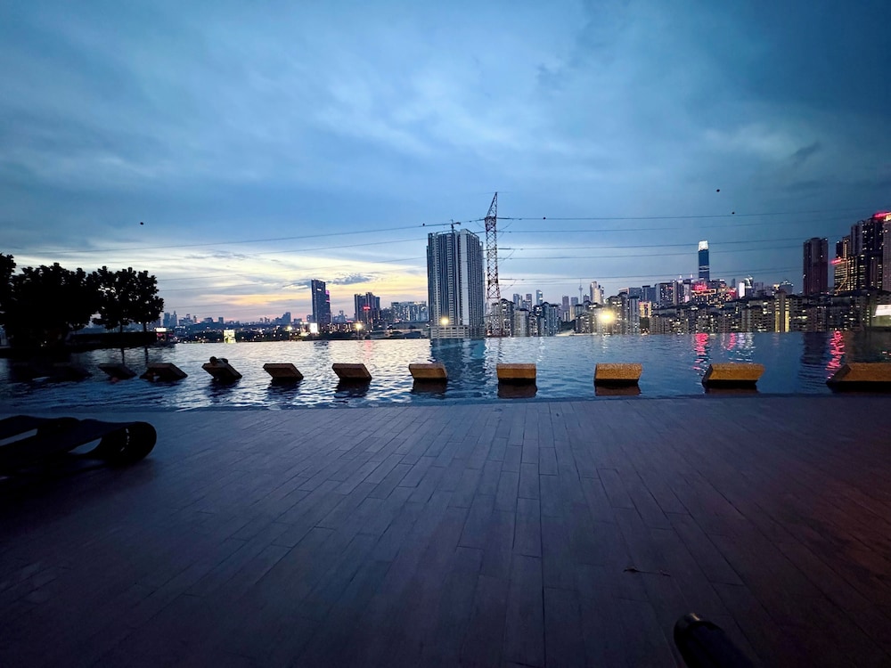 M Vertica KL City by Dynasty