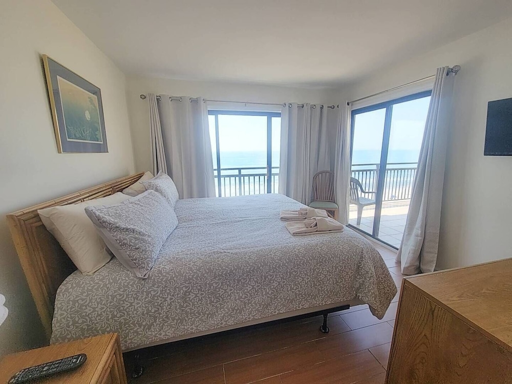 Myrtle Beach Vacations - Crescent Dunes Ph4 3 Bedroom Home by RedAwning - Property Image 2