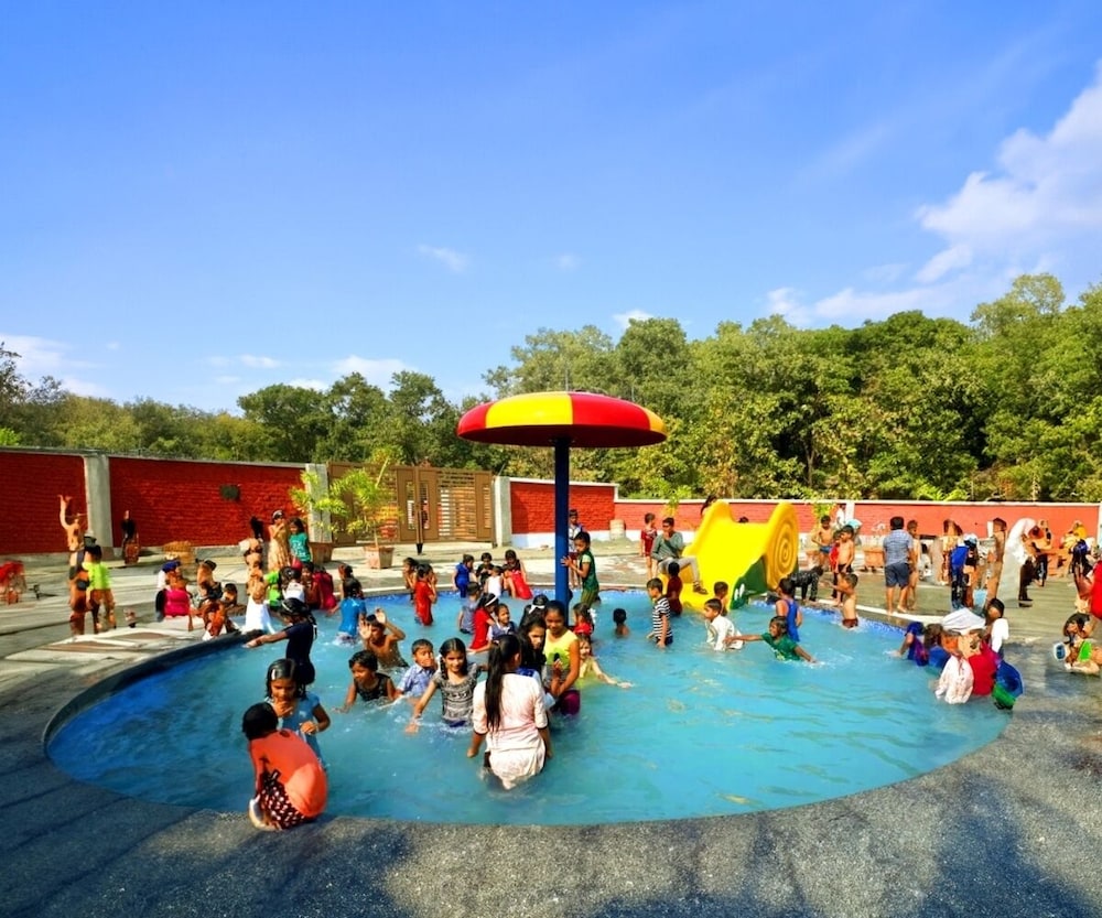 Kamal Farm Resort