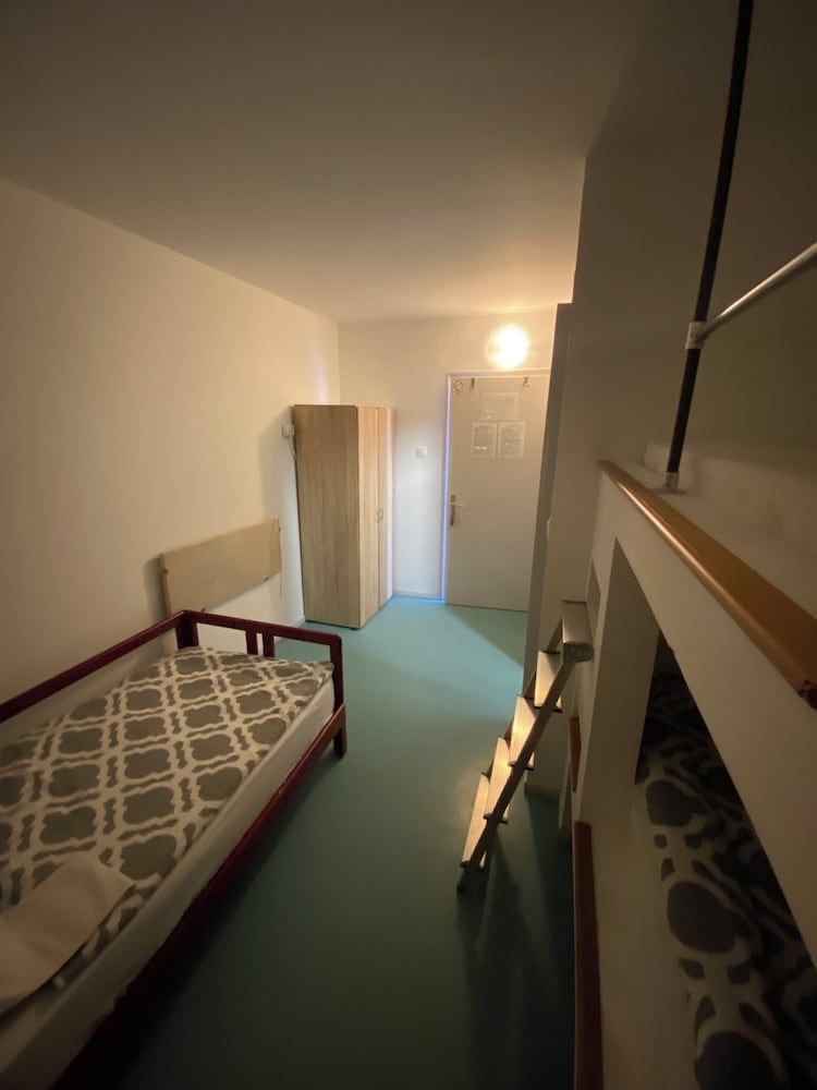 Hostel Kantun