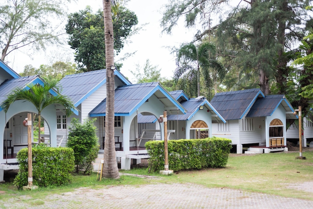 PAN Beachfront Resort Krabi