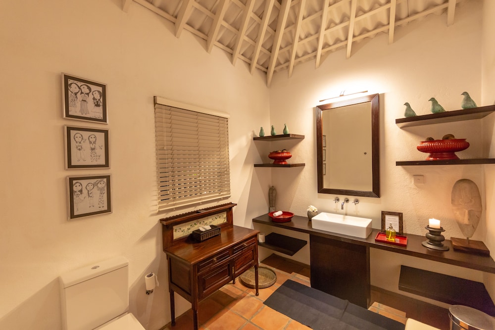 Nyne Hotels Rock Villa - Bentota