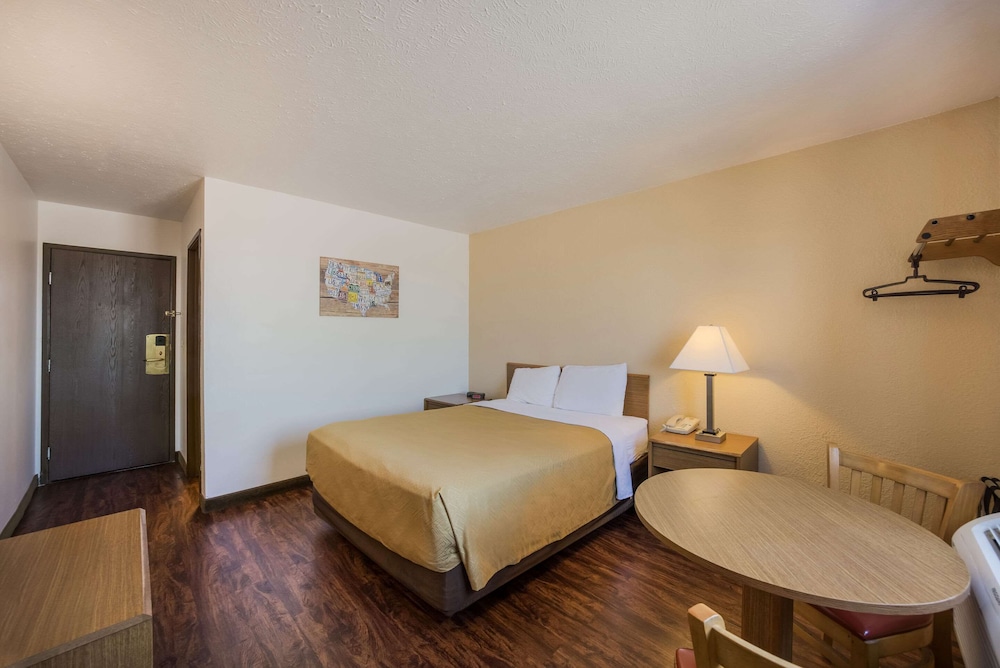 Studio 6 Limon, CO – I-70