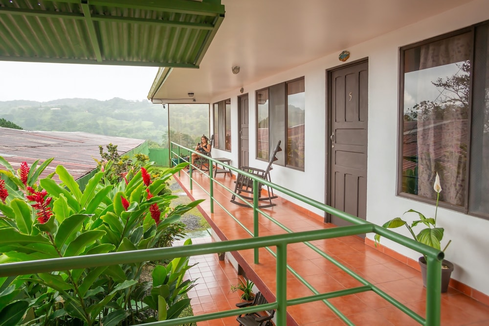 Hostal Nuevo Arenal
