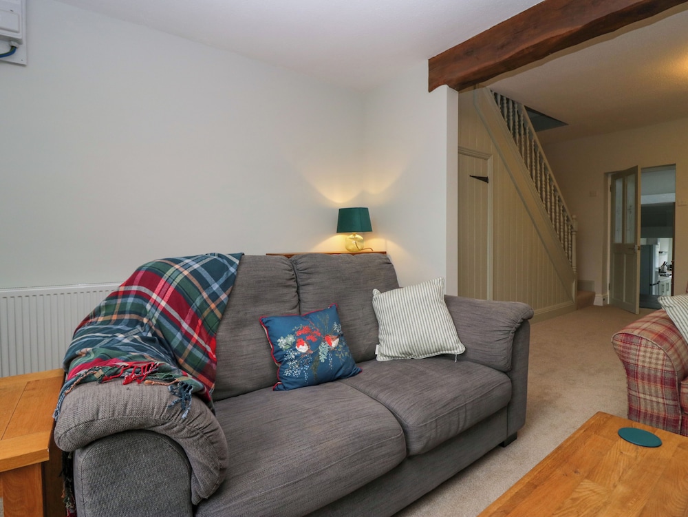 Westbourne Cottage