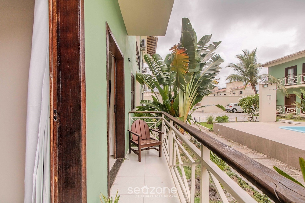 Apartments in Condominium With Pool 1km From the Beach - GIU