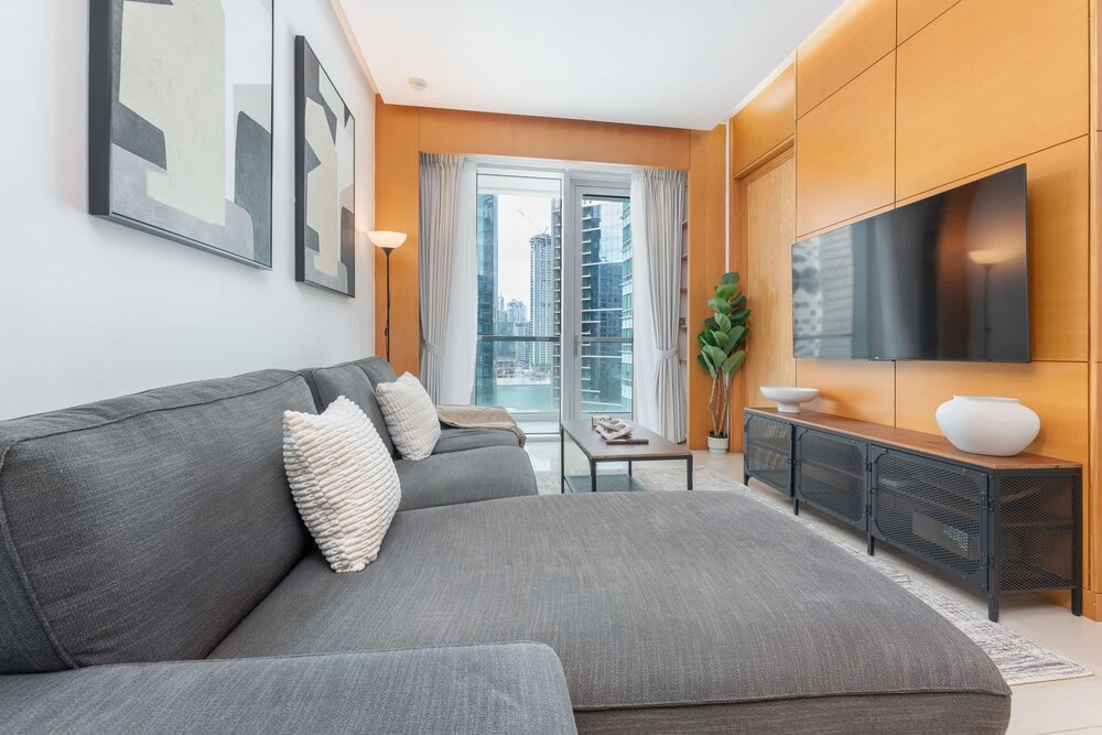 Relaxing and Cozy 1BR Apartment in Business Bay