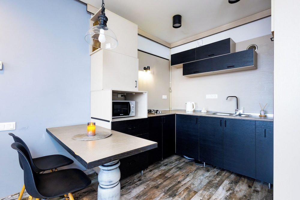Apartment by Luxe Group SN400