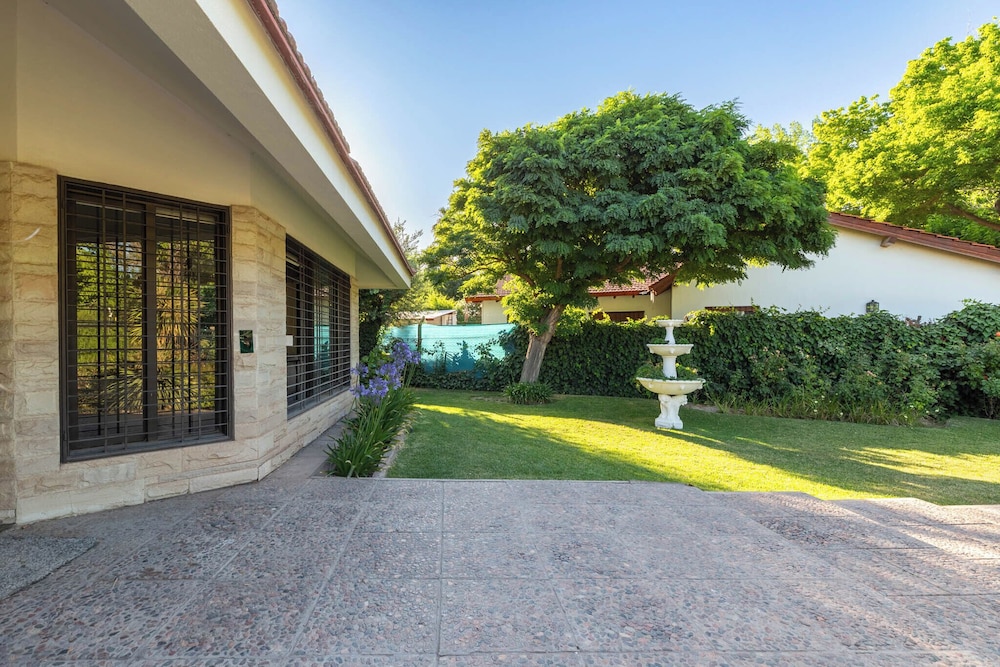 MOT Wine Country Mansion
