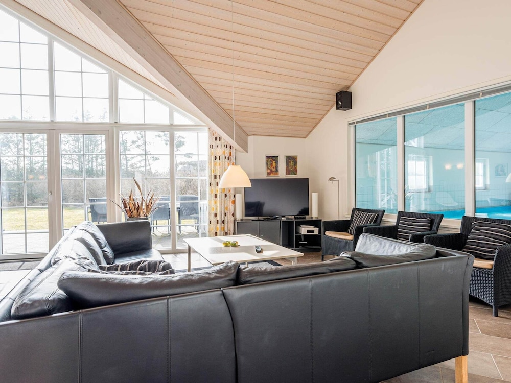 14 Person Holiday Home in Blavand view 3