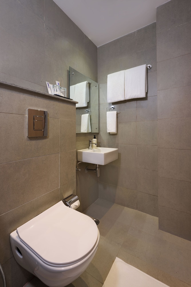 Tulip Inn Gurugram Sector 39