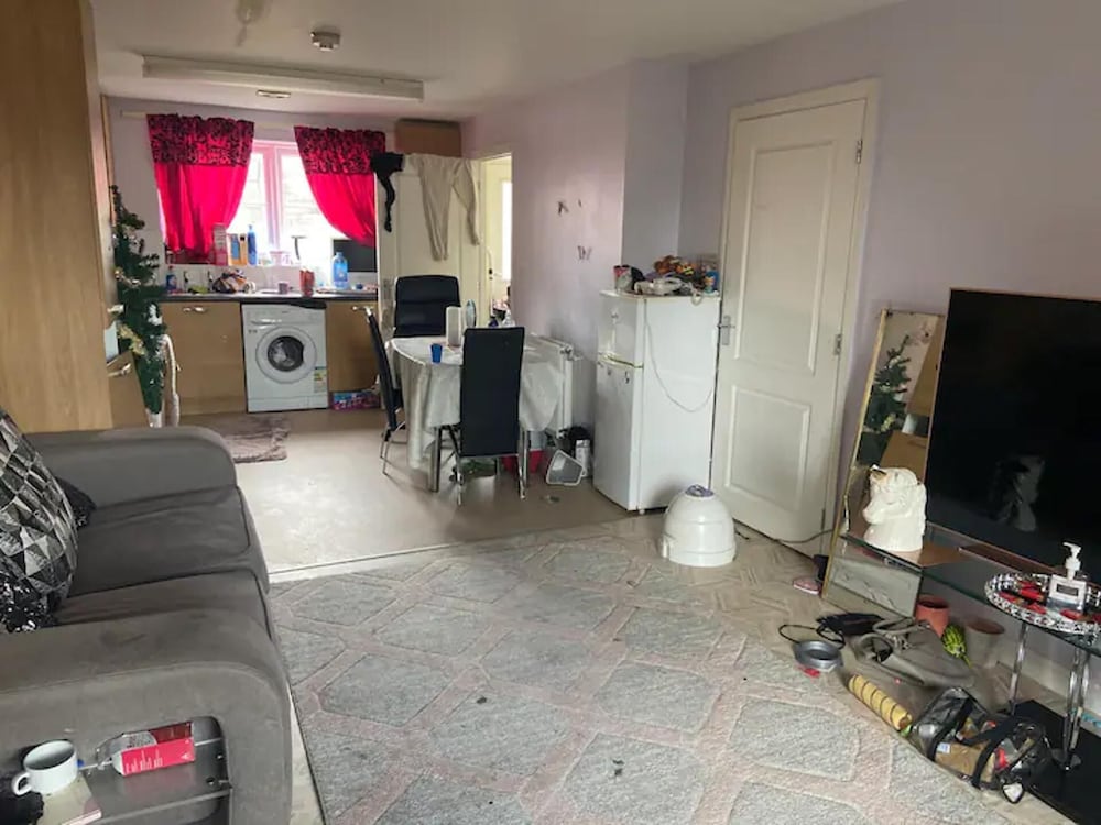 Stunning Apartment in Smethwick, West Midlands view 3