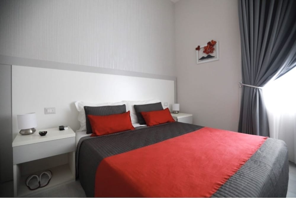 Chiaia Guest House