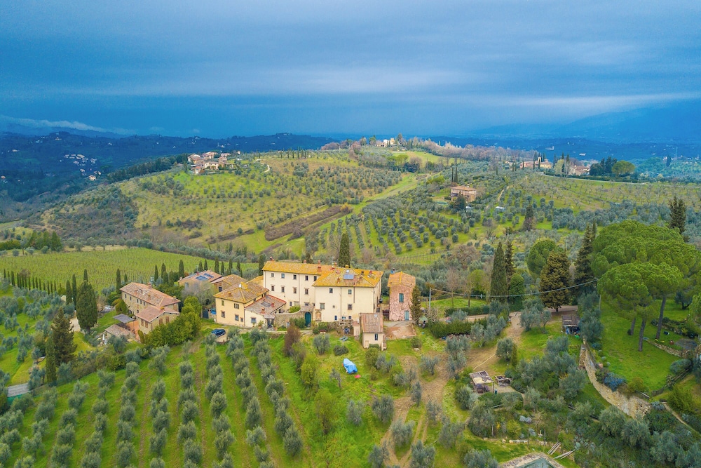 Relaxing Tuscan Terrazza Near Florence
