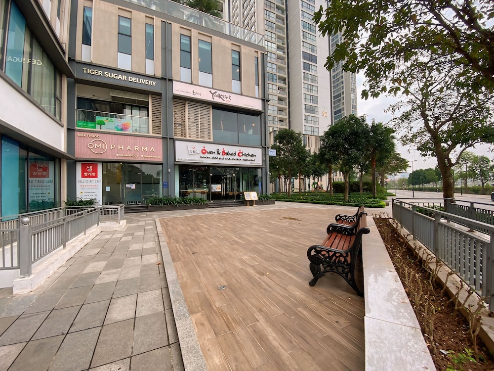 Vinhome SkyLake - Service Apartment