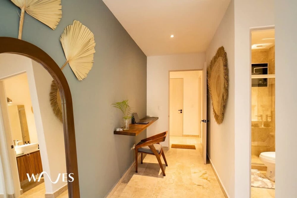1 Br Great Located Pool Gym Coworking