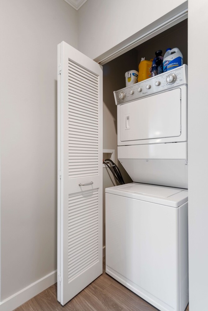Group Hub 3 Designer 2BR Steps to Mag Mile