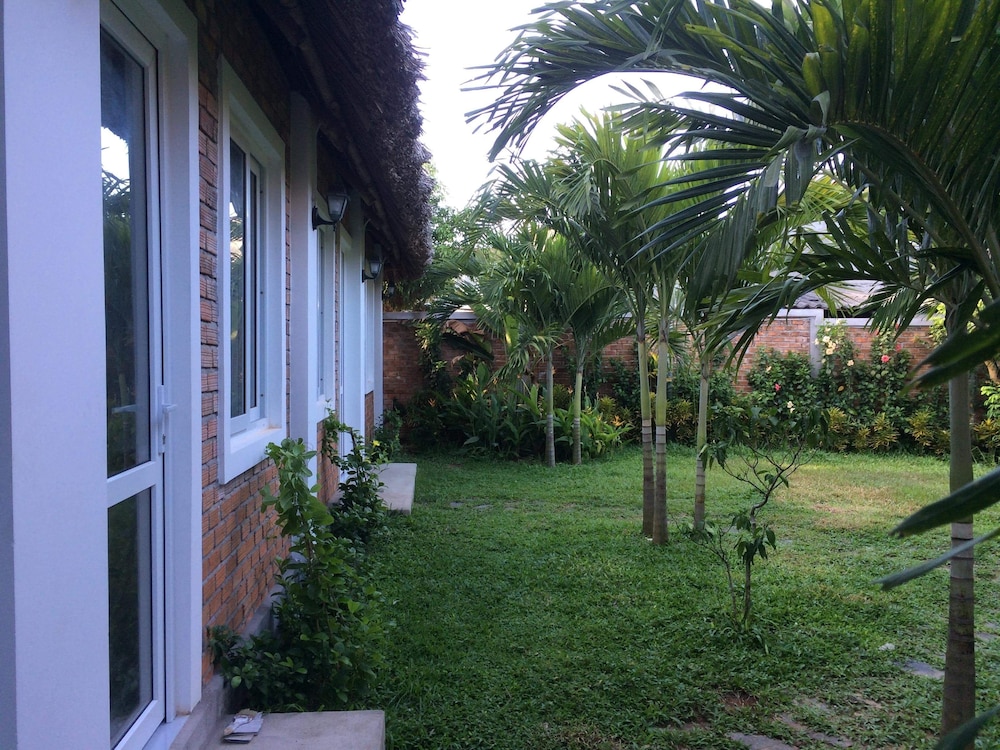Lang Bien Homestay