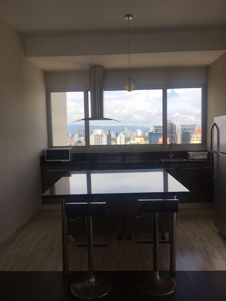 Denovo - Executive Residences