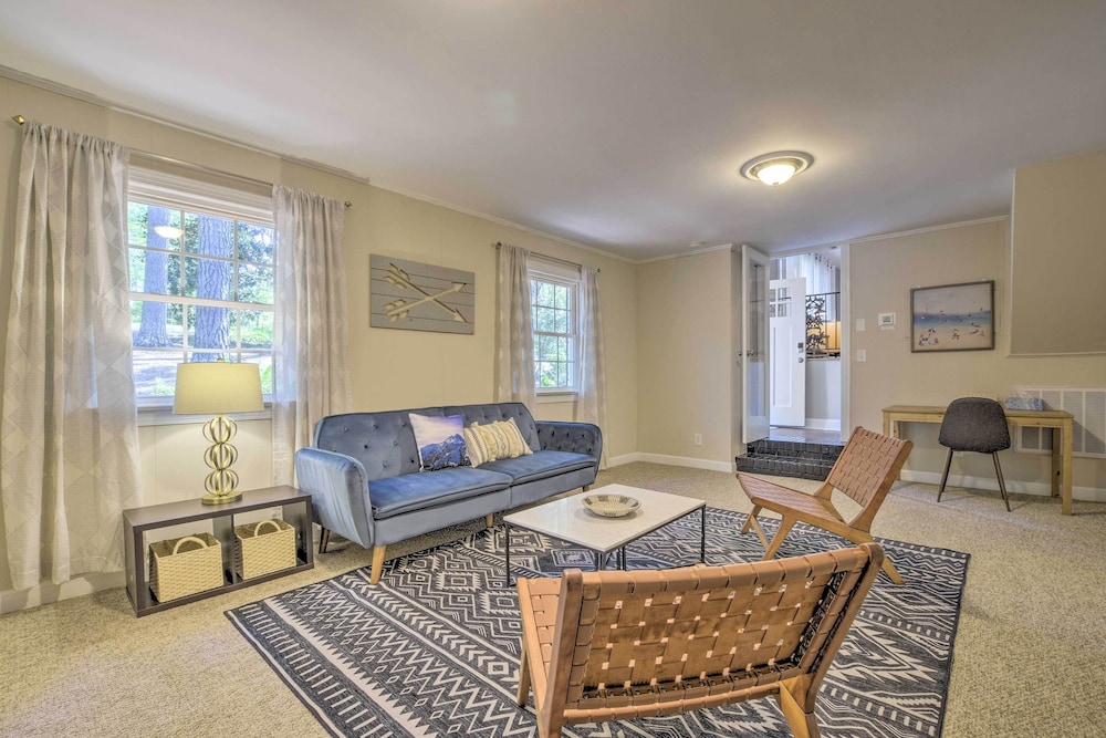 Bright Cary Home With Deck < 15 Mi to Raleigh! - Property Image 44
