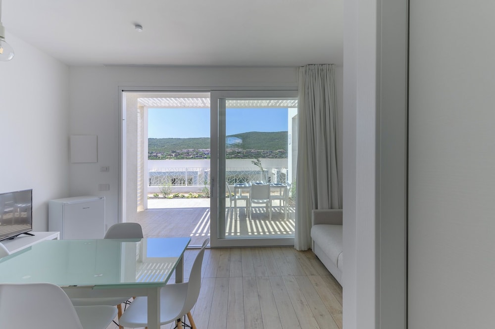 Charming Apartment Ac In Stintino
