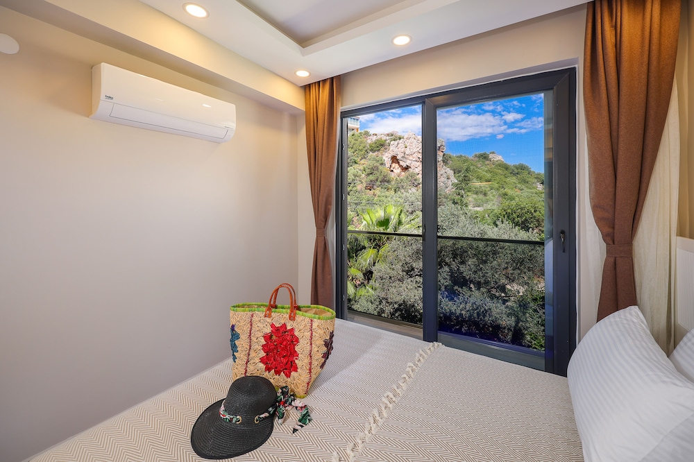 Harnup Apart - Image 41