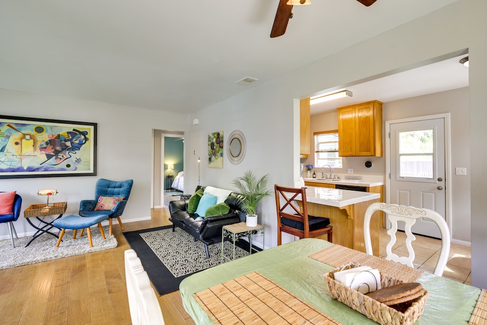 Pet-friendly San Diego Home w/ Patio: 5 Mi to Dtwn