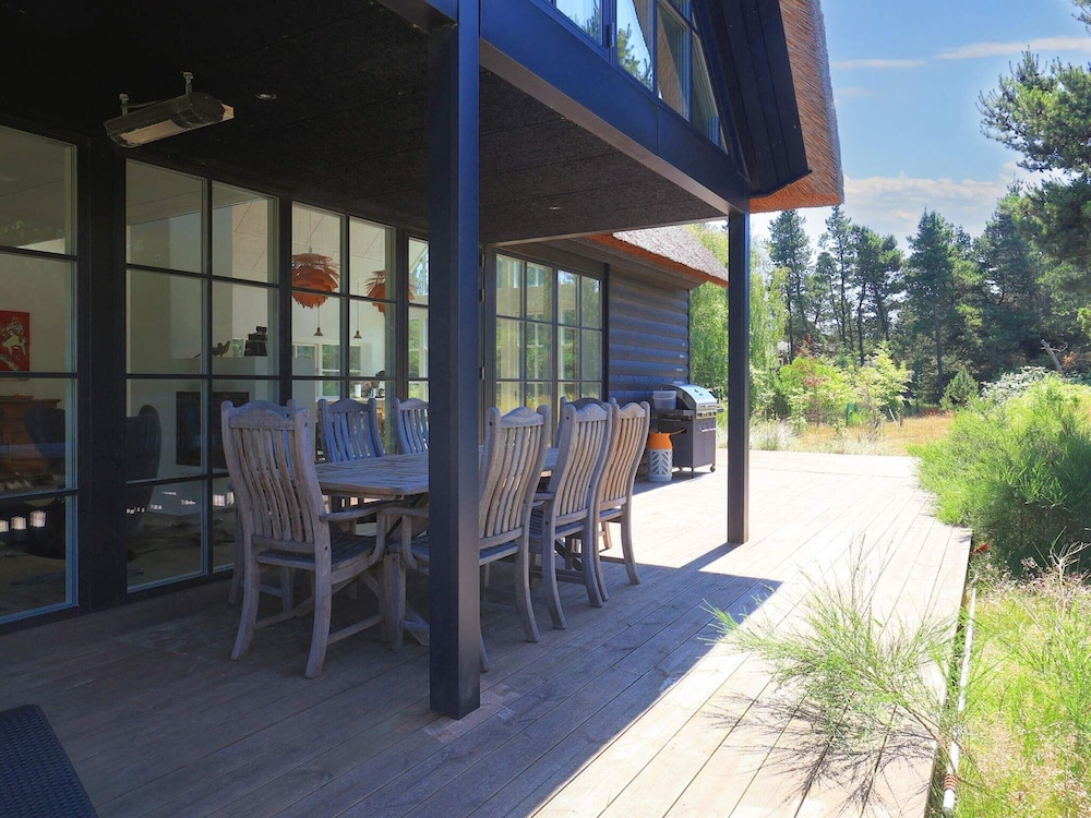 Blavand Garden Retreat: Tranquil Escape-by Traum