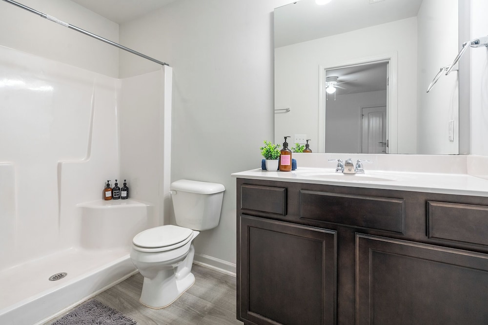King 3BR Townhouse Mins to Cary NC State