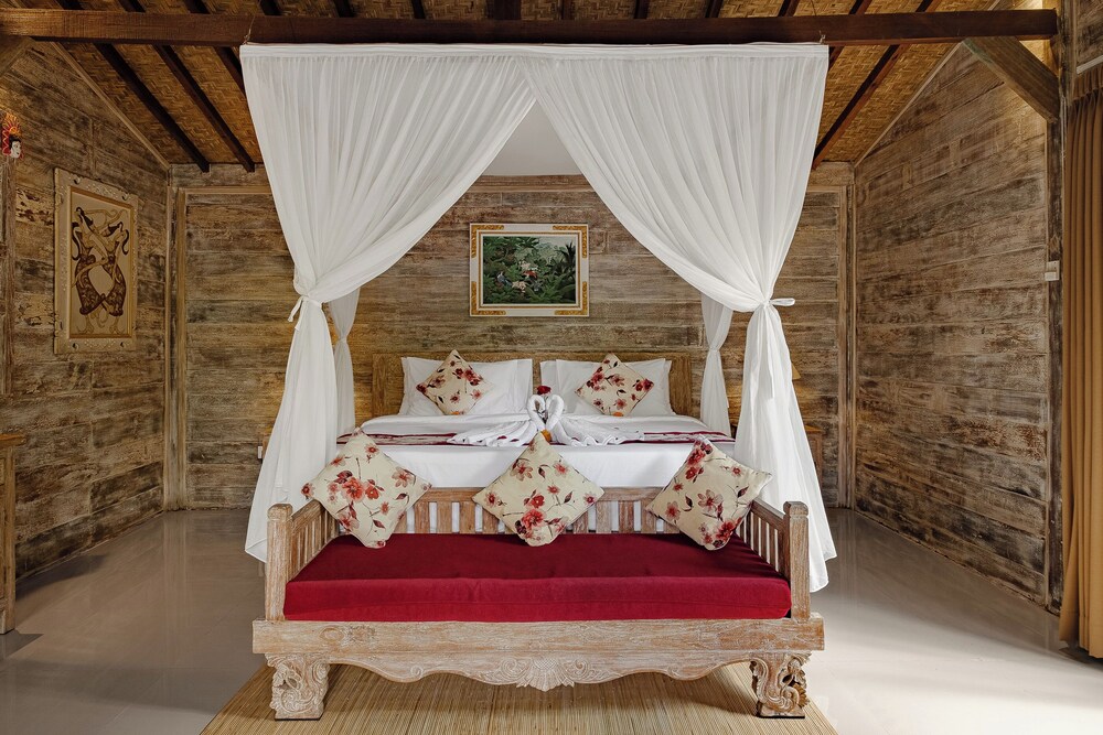 Kumala Ubud Villa