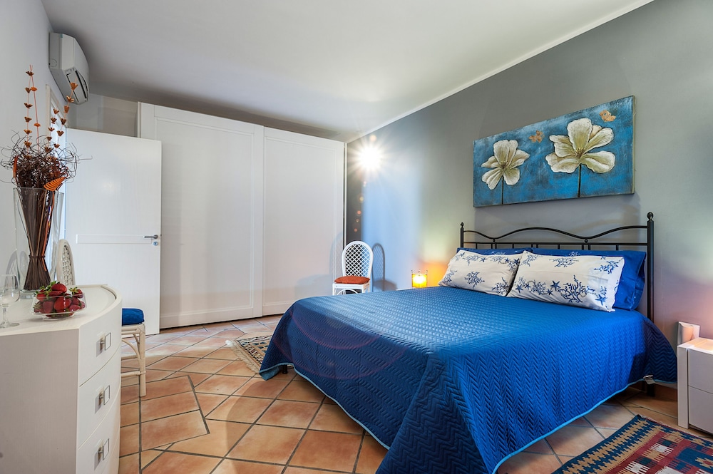 Casa Marsala 1 en Marsala — hotel room