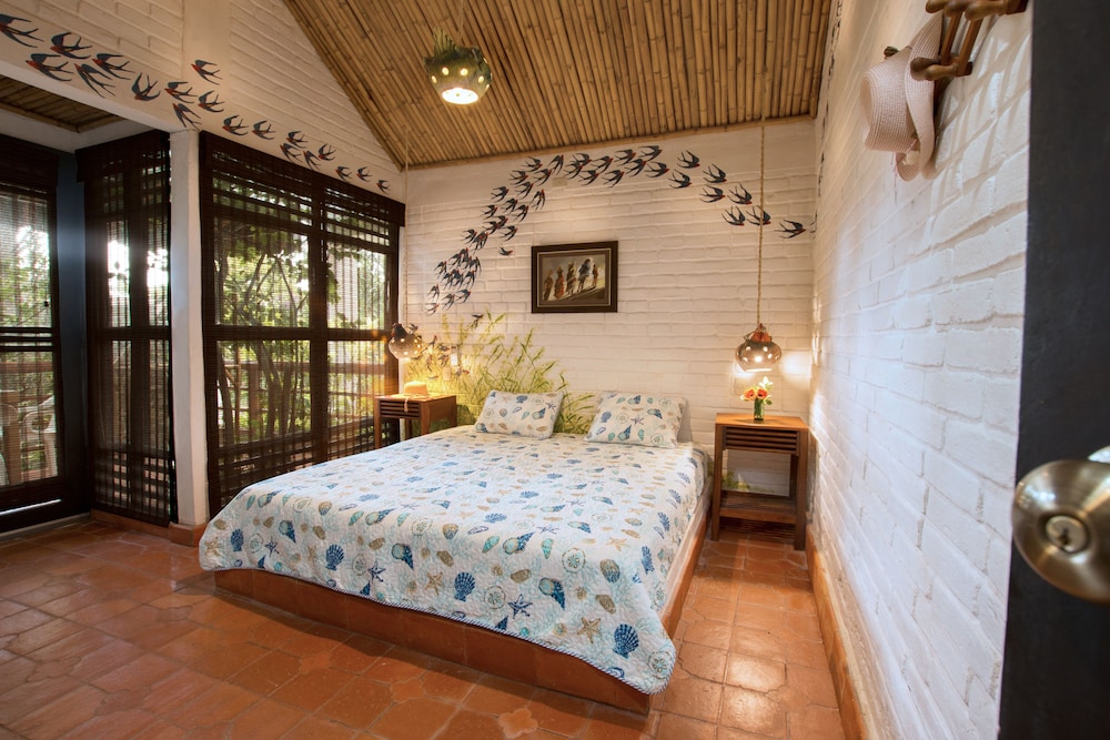 La Casa de Pio Pio view 3