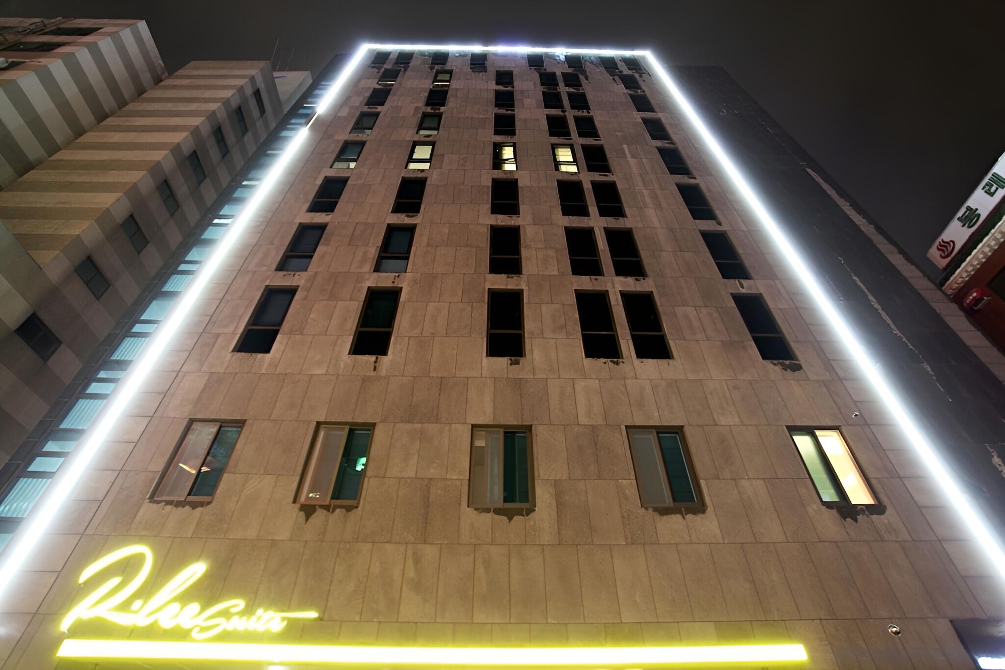 Incheon Ali Suite Hotel