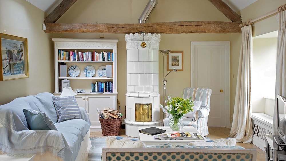 Shipton Cottage