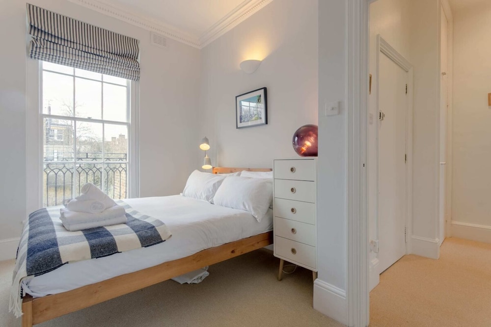 Vibrant 1 Bedroom Flat In Islington With Garden