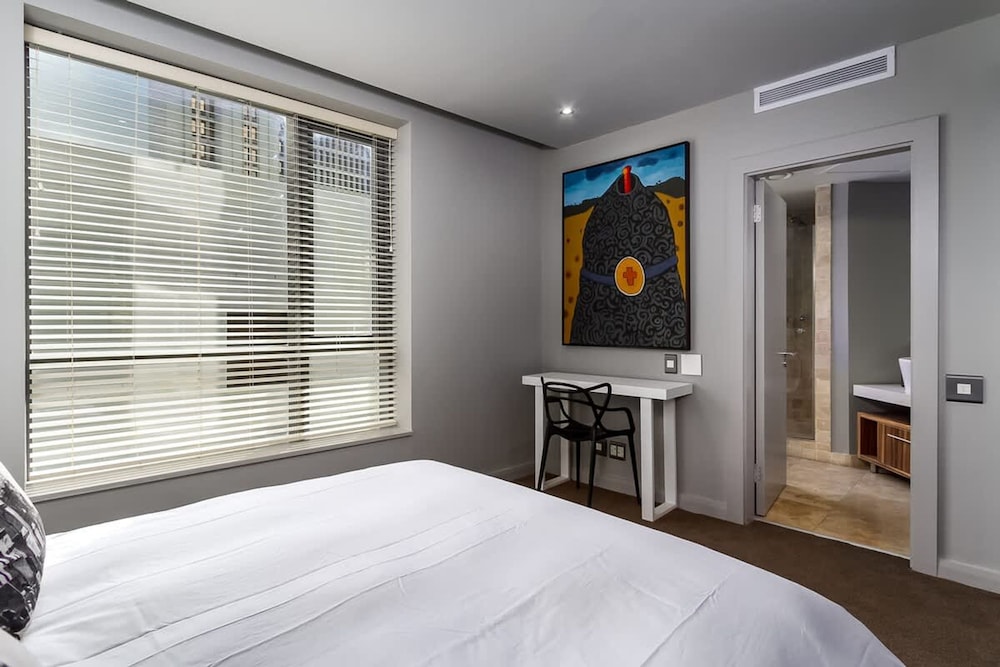 Art Apartment 1304 in Cape Town