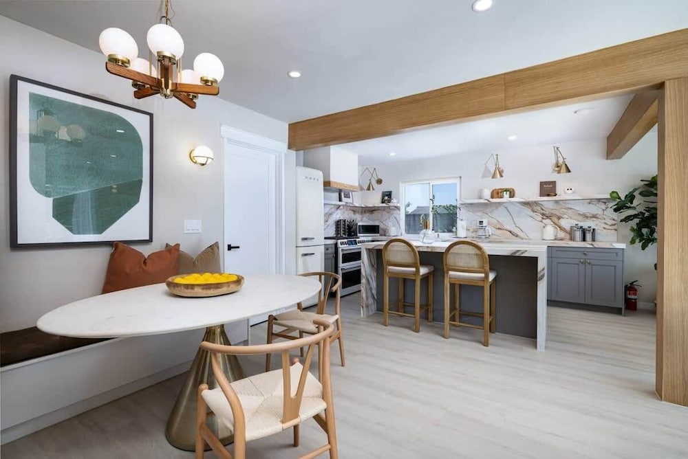 @ Marbella Lane - Vibrant & Chic Designer Home