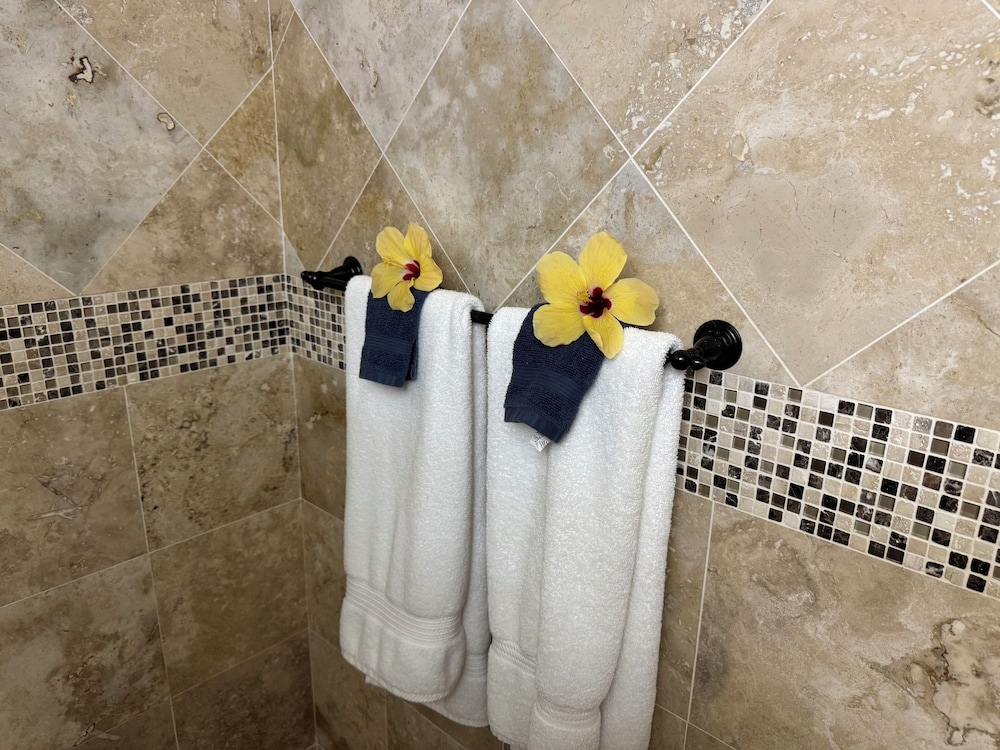 Caribbean Shores Bed & Breakfast